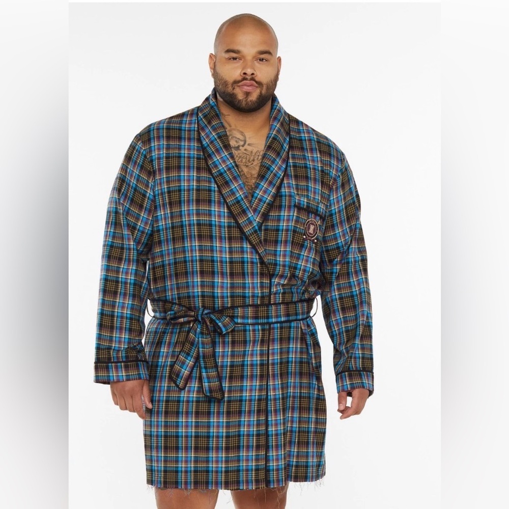 Savage X Fenty Mens Tied Up Tartan Short Robe Large Blue Aruba Plaid Flannel